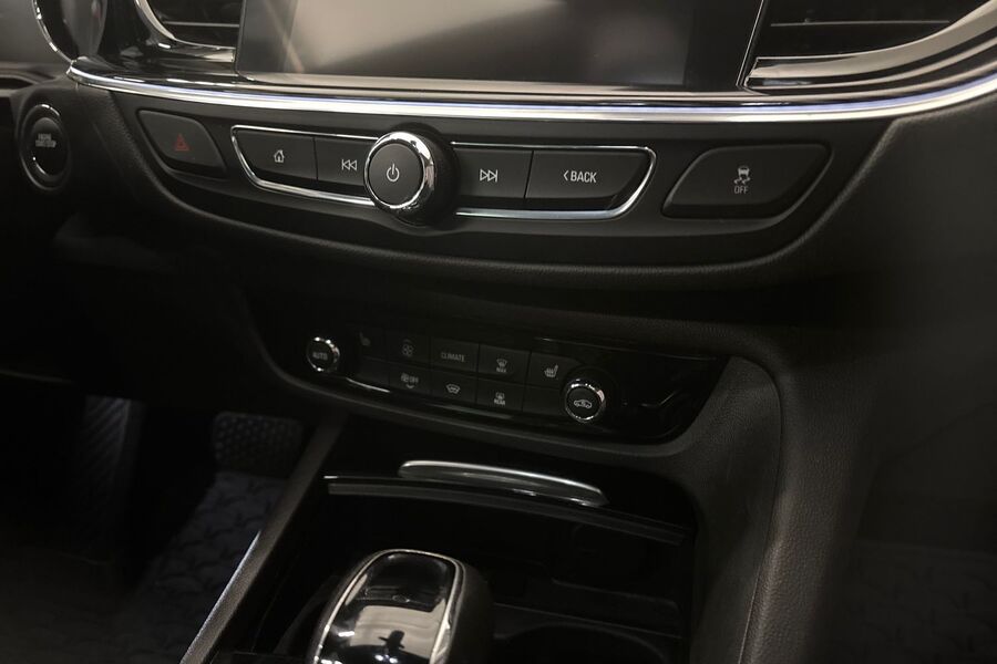 Opel Insignia vaihtoauto