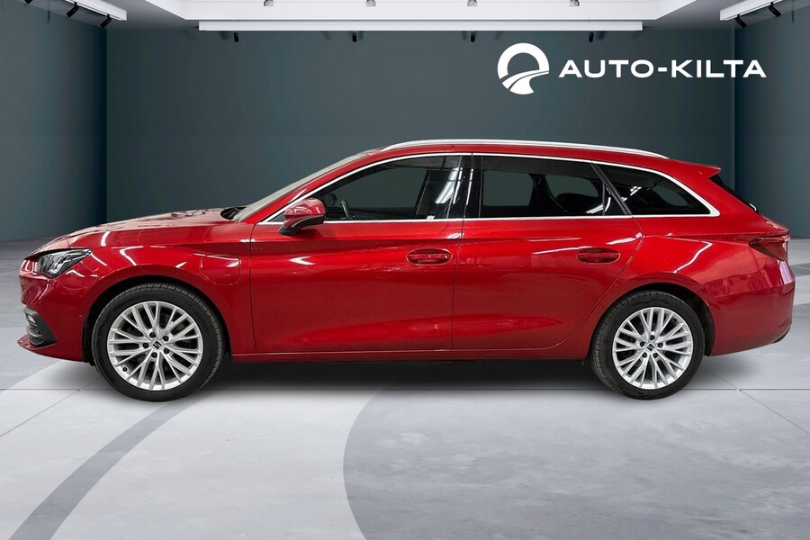 SEAT Leon Sportstourer vaihtoauto