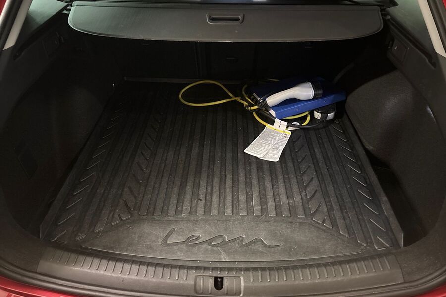 SEAT Leon Sportstourer vaihtoauto