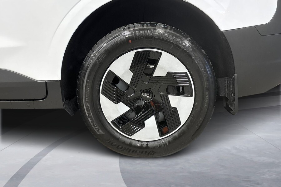 Ford Transit Courier vaihtoauto