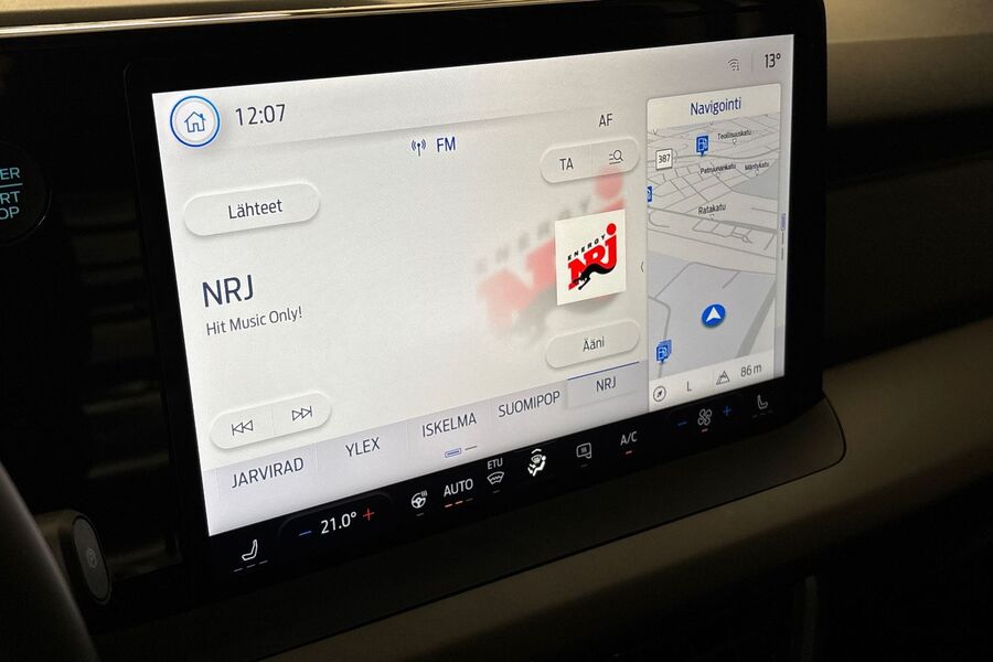 Ford Transit Courier vaihtoauto