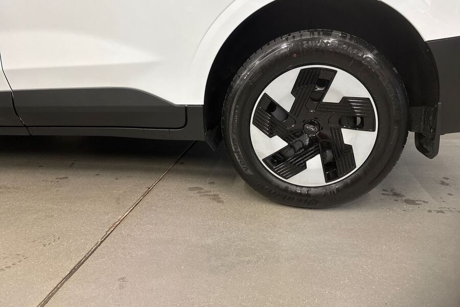 Ford Transit Courier vaihtoauto