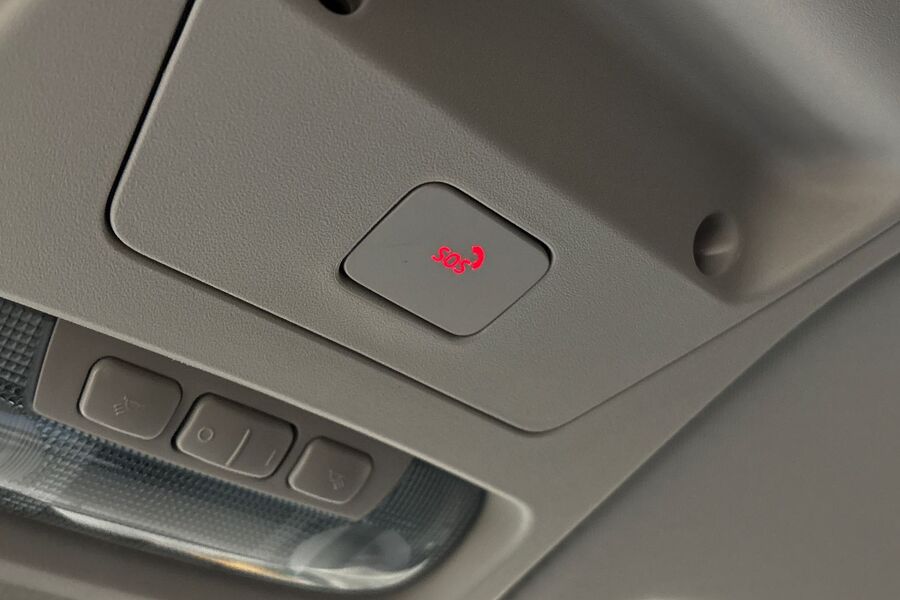 Ford Transit Courier vaihtoauto