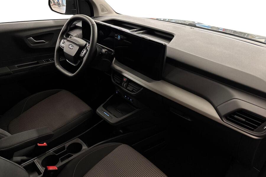 Ford Tourneo Courier vaihtoauto