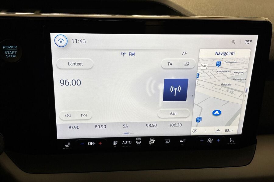 Ford Tourneo Courier vaihtoauto