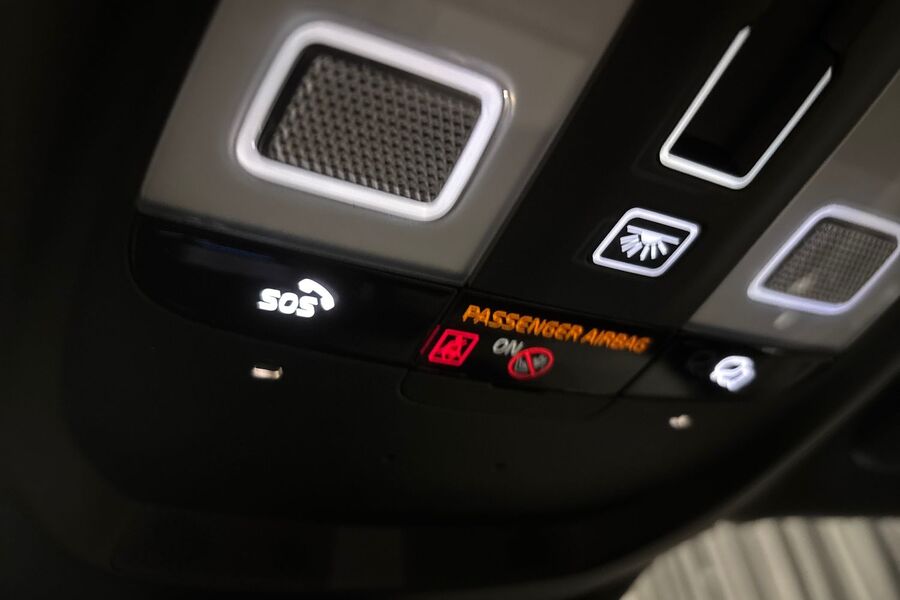 Volvo EX40 vaihtoauto