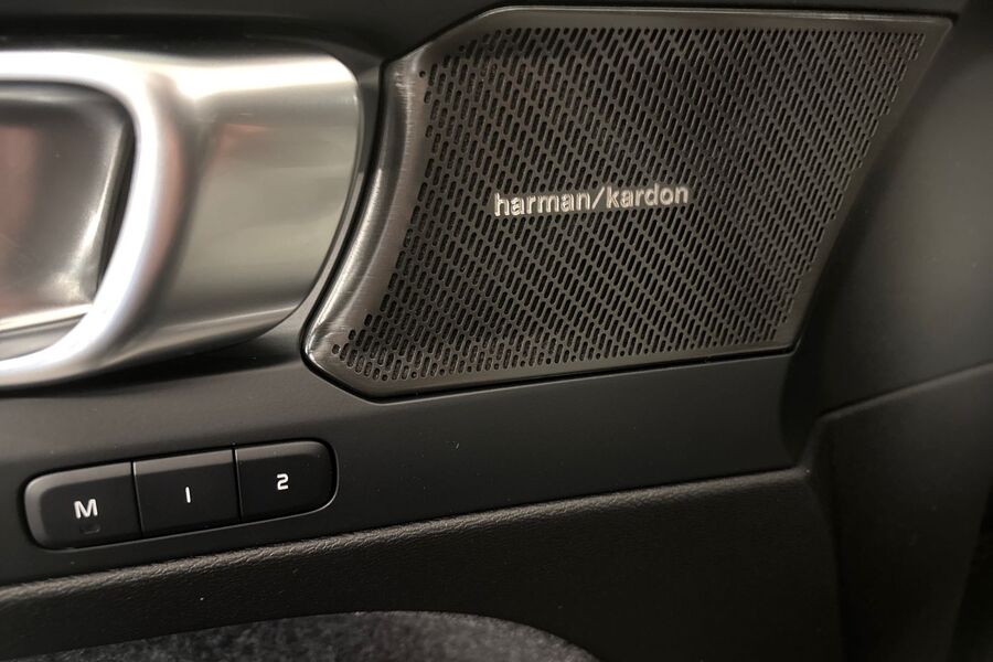 Volvo EX40 vaihtoauto