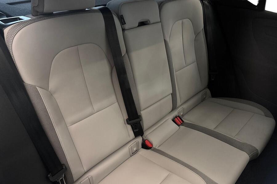 Volvo EX40 vaihtoauto