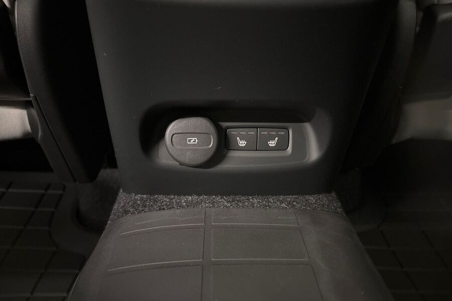 Volvo EX40 vaihtoauto