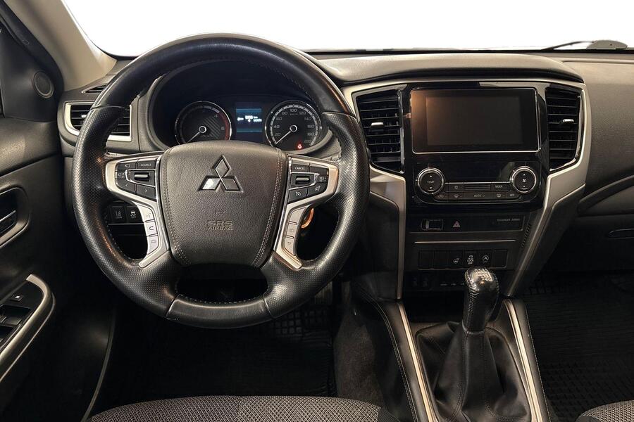 Mitsubishi L200 vaihtoauto