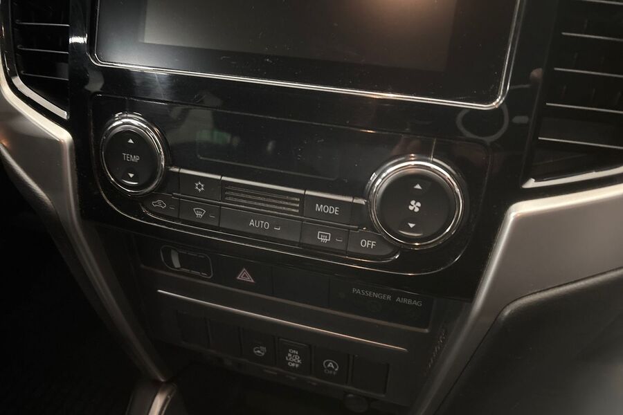 Mitsubishi L200 vaihtoauto