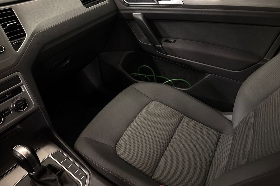 Volkswagen Golf Sportsvan vaihtoauto