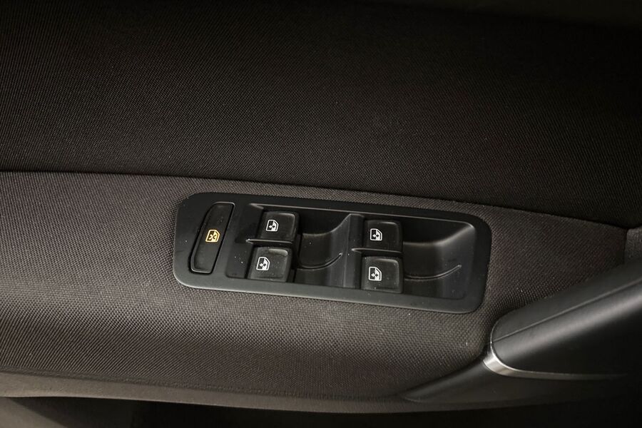 Volkswagen Golf Sportsvan vaihtoauto