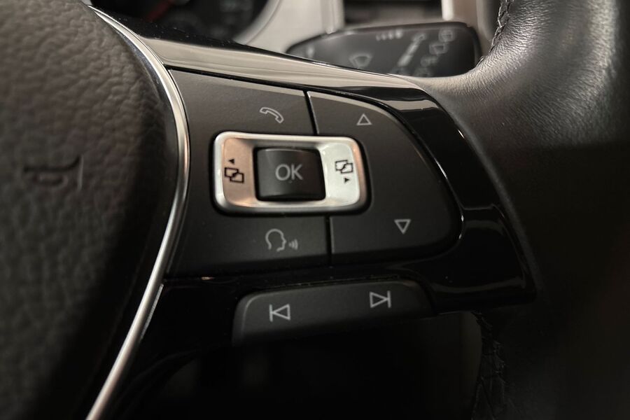 Volkswagen Golf Sportsvan vaihtoauto