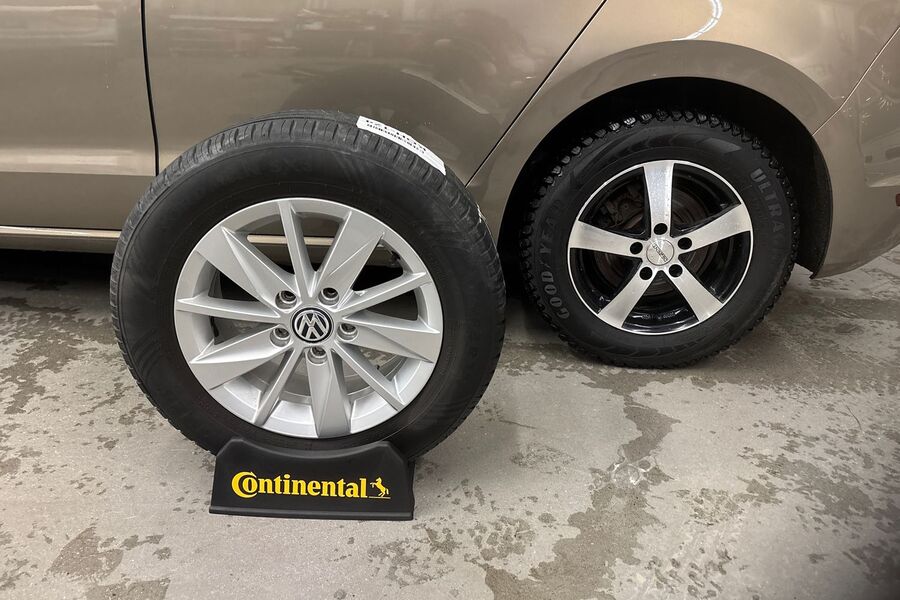 Volkswagen Golf Sportsvan vaihtoauto