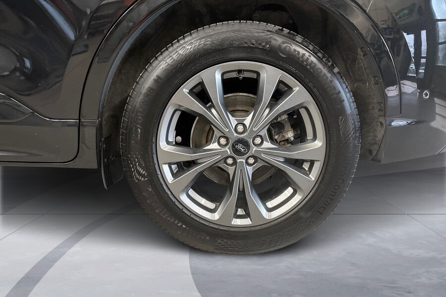 Ford Kuga vaihtoauto
