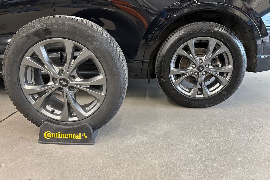 Ford Kuga vaihtoauto