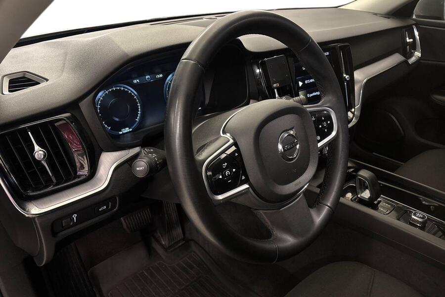 Volvo V60 Cross Country vaihtoauto