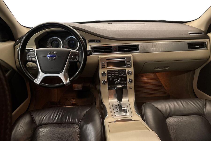 Volvo XC70 vaihtoauto