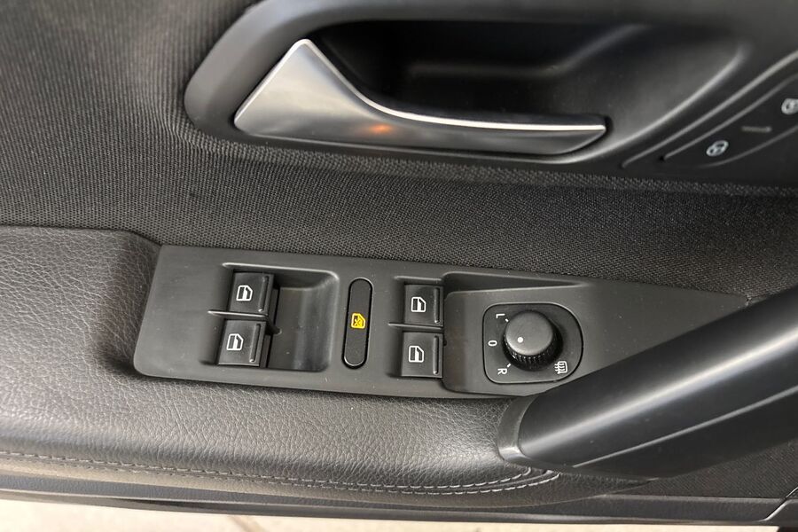 Volkswagen CC vaihtoauto