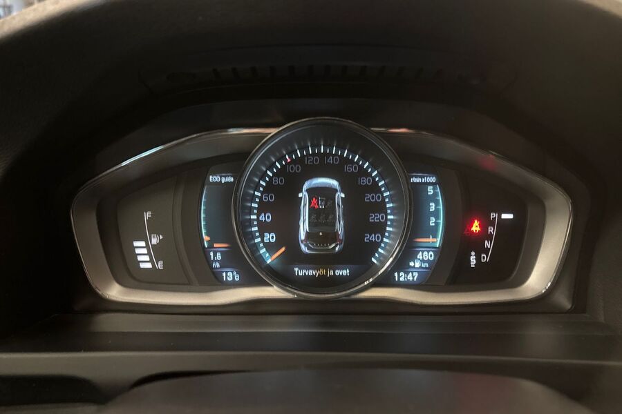 Volvo V60 vaihtoauto