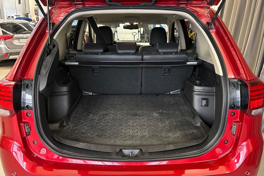 Mitsubishi Outlander vaihtoauto