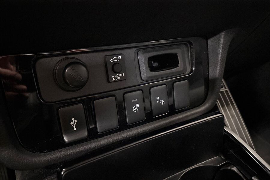 Mitsubishi Outlander vaihtoauto