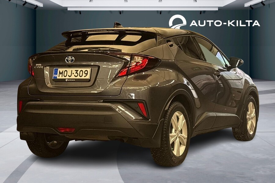 Toyota C-HR vaihtoauto