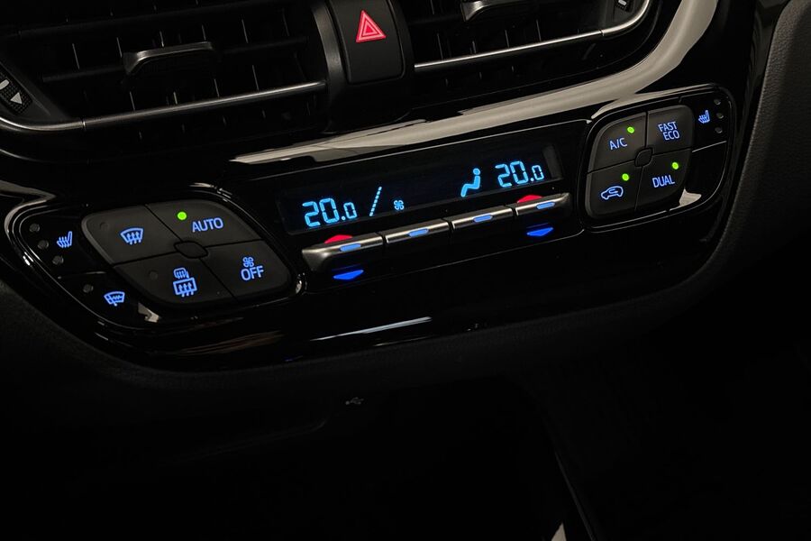 Toyota C-HR vaihtoauto