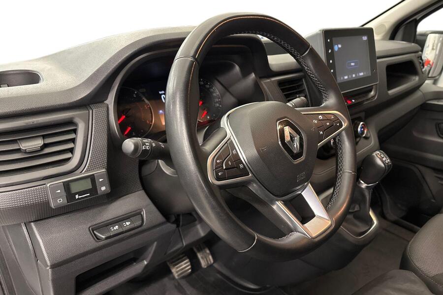 Renault Trafic vaihtoauto