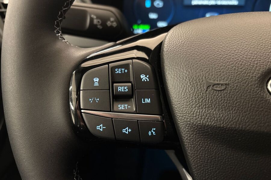 Ford Kuga vaihtoauto