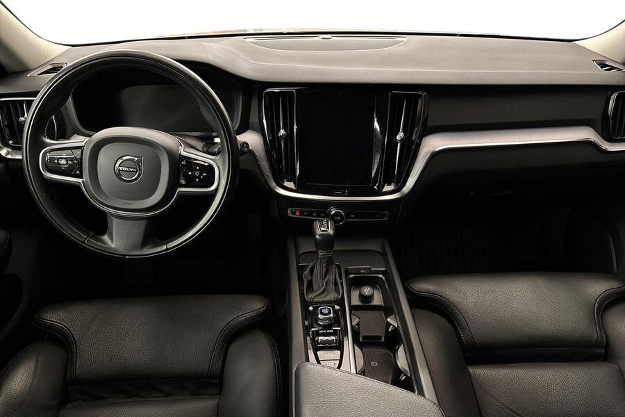 Volvo V60 Cross Country vaihtoauto