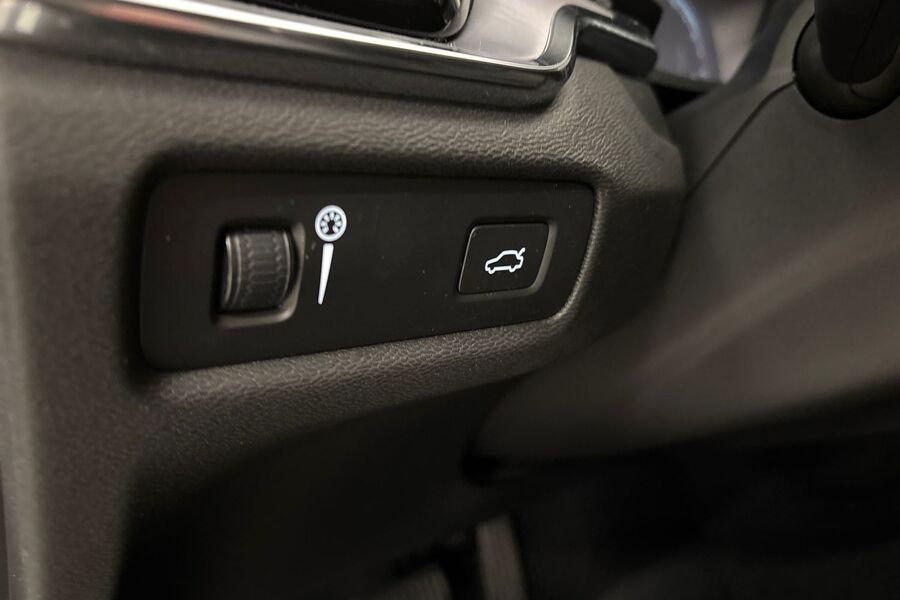 Volvo V60 Cross Country vaihtoauto