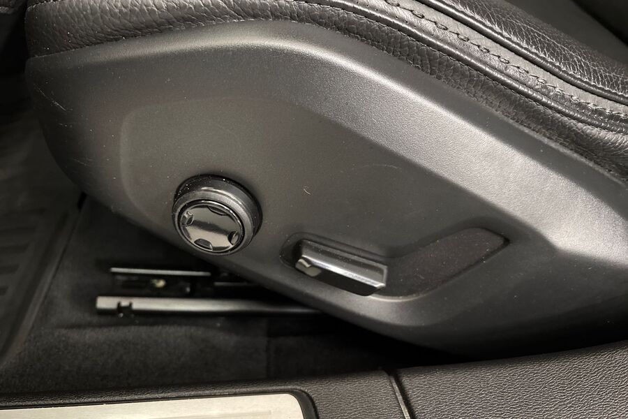 Volvo V60 Cross Country vaihtoauto