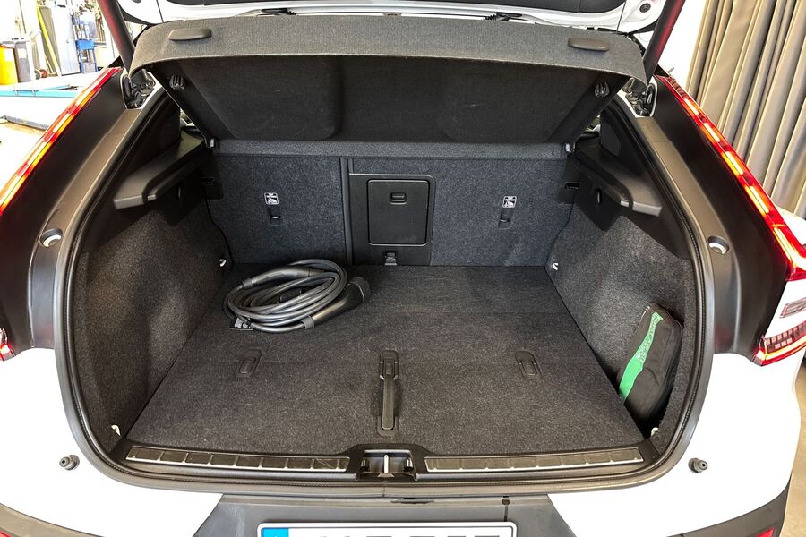 Volvo C40 vaihtoauto