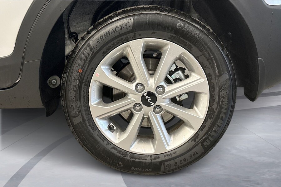 Kia Stonic vaihtoauto