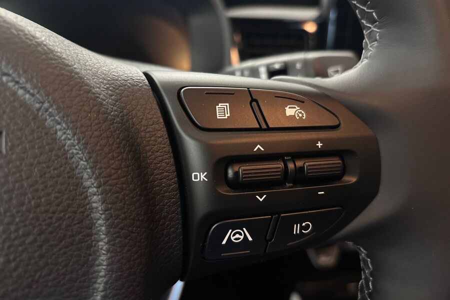 Kia Stonic vaihtoauto