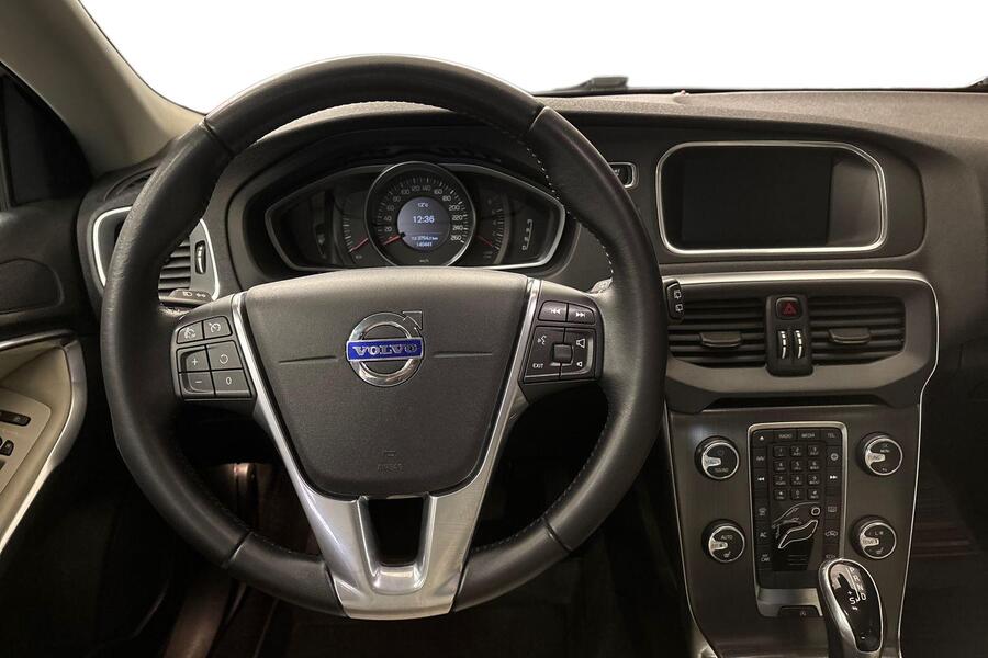 Volvo V40 vaihtoauto