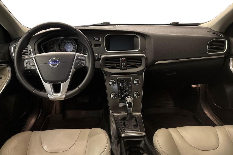 Volvo V40 vaihtoauto