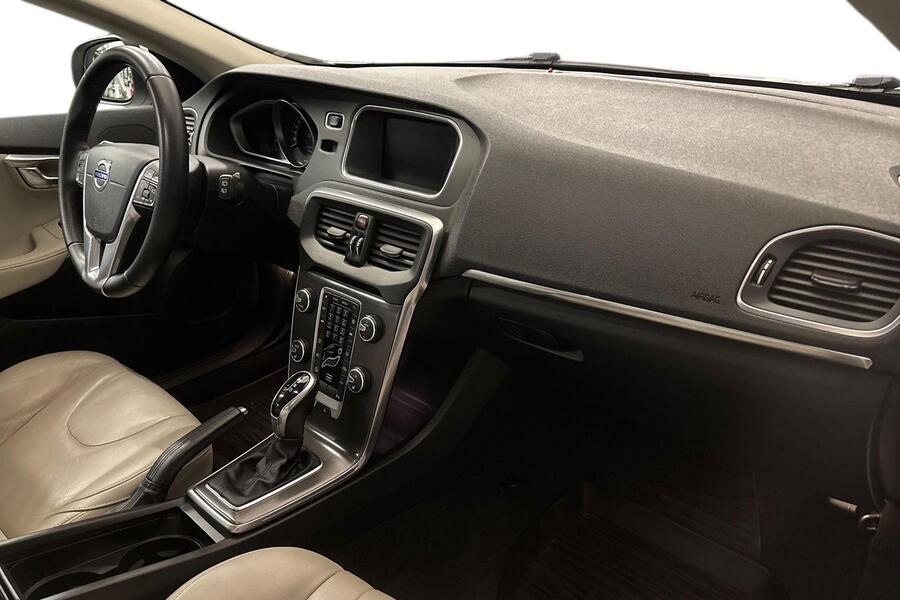 Volvo V40 vaihtoauto