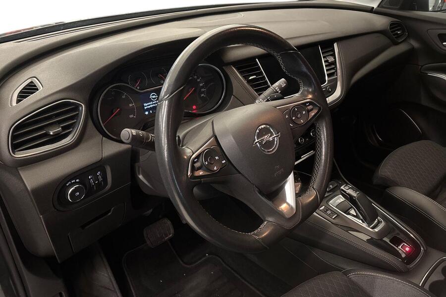 Opel Grandland vaihtoauto