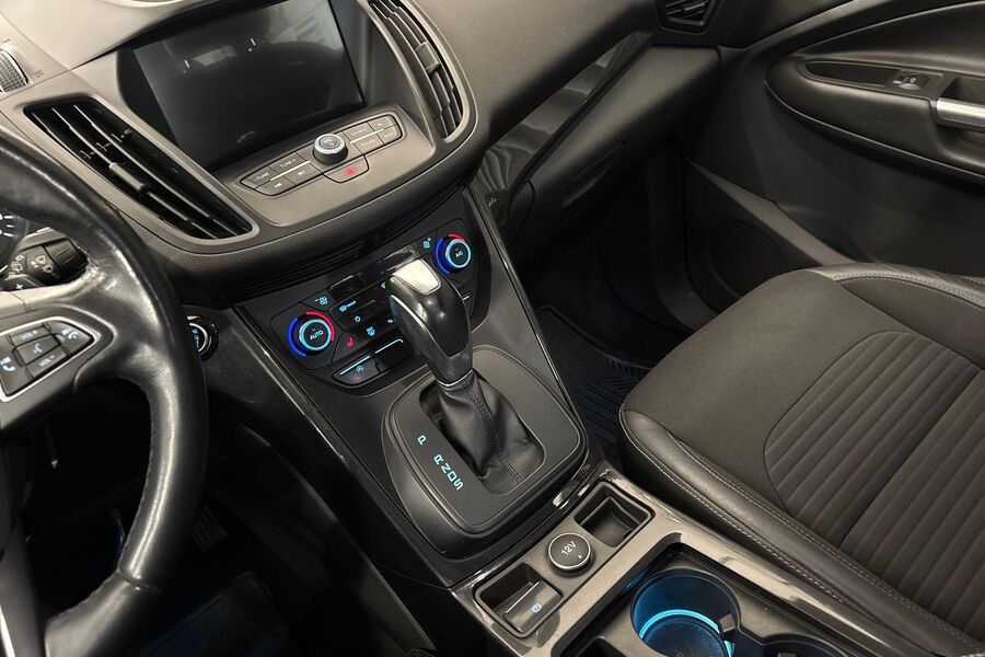 Ford Kuga vaihtoauto