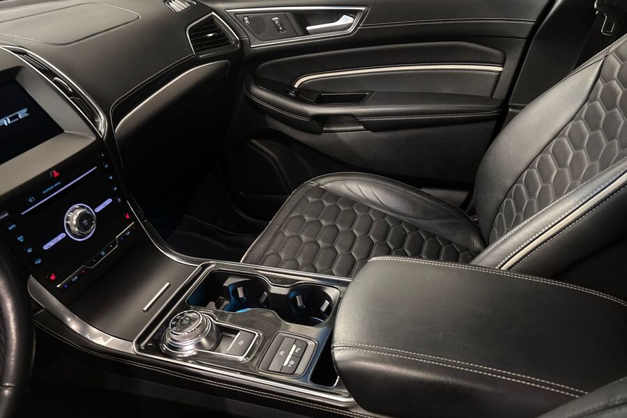 Ford Edge vaihtoauto