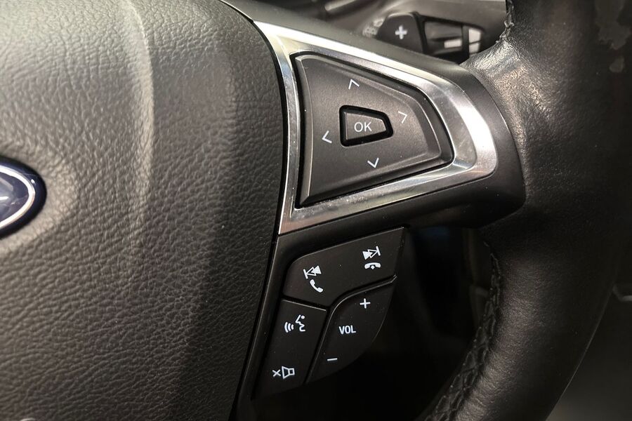 Ford Edge vaihtoauto