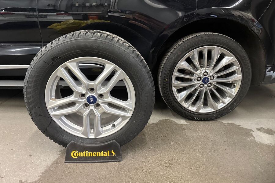 Ford Edge vaihtoauto