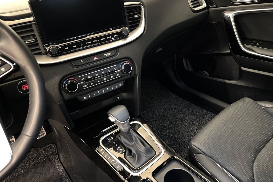Kia XCeed vaihtoauto