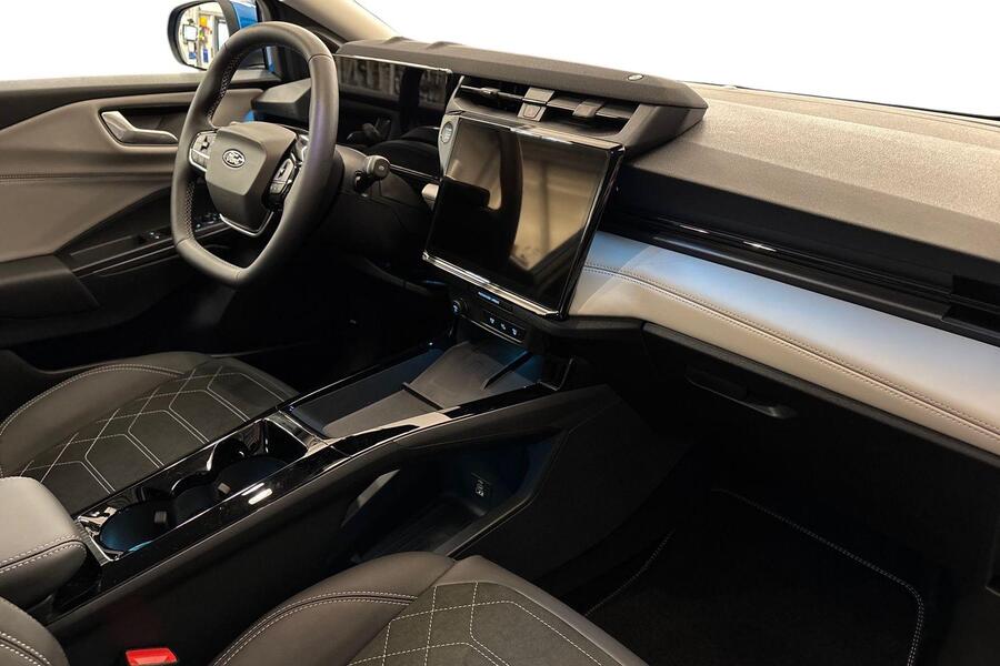 Ford Puma Gen-E vaihtoauto