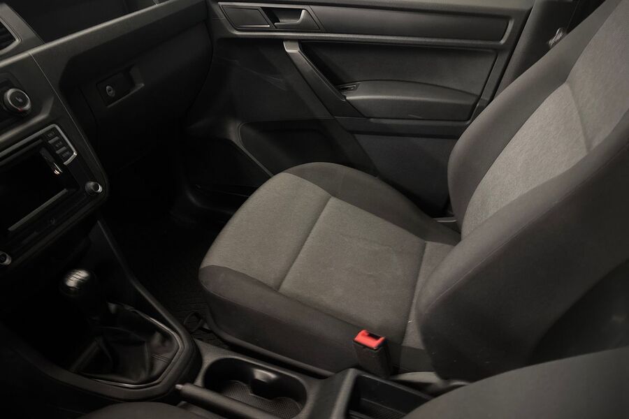 Volkswagen Caddy Maxi vaihtoauto