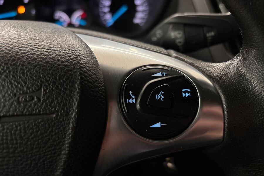 Ford Transit Connect vaihtoauto