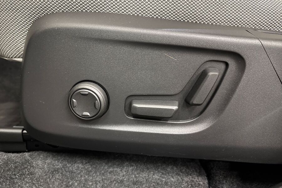 Volvo EC40 vaihtoauto